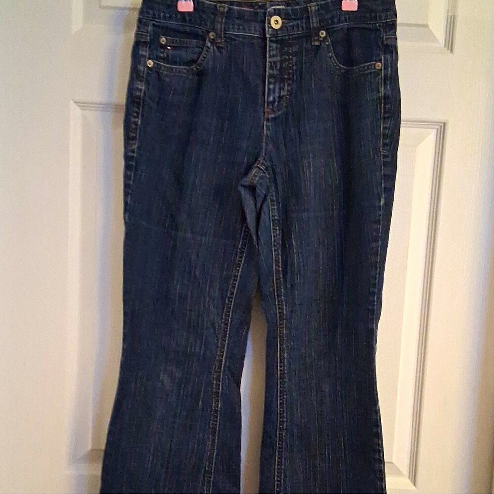 Tommy Hilfiger Womens Jeans 6 Dark Wash Blue Denim Flared Mid Rise Pockets